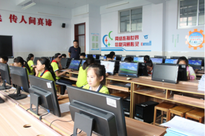 视导赋能促提升 融合创新谋发展——临沂经济技术开发区教育局教研室莅临临沂沭河学校开展教学视导工作